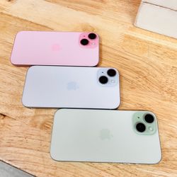 iPhone 15 unlocked 128GB