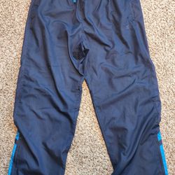 36x38 Started Nylon Workout Pants for Sale in Houston, TX - OfferUp
