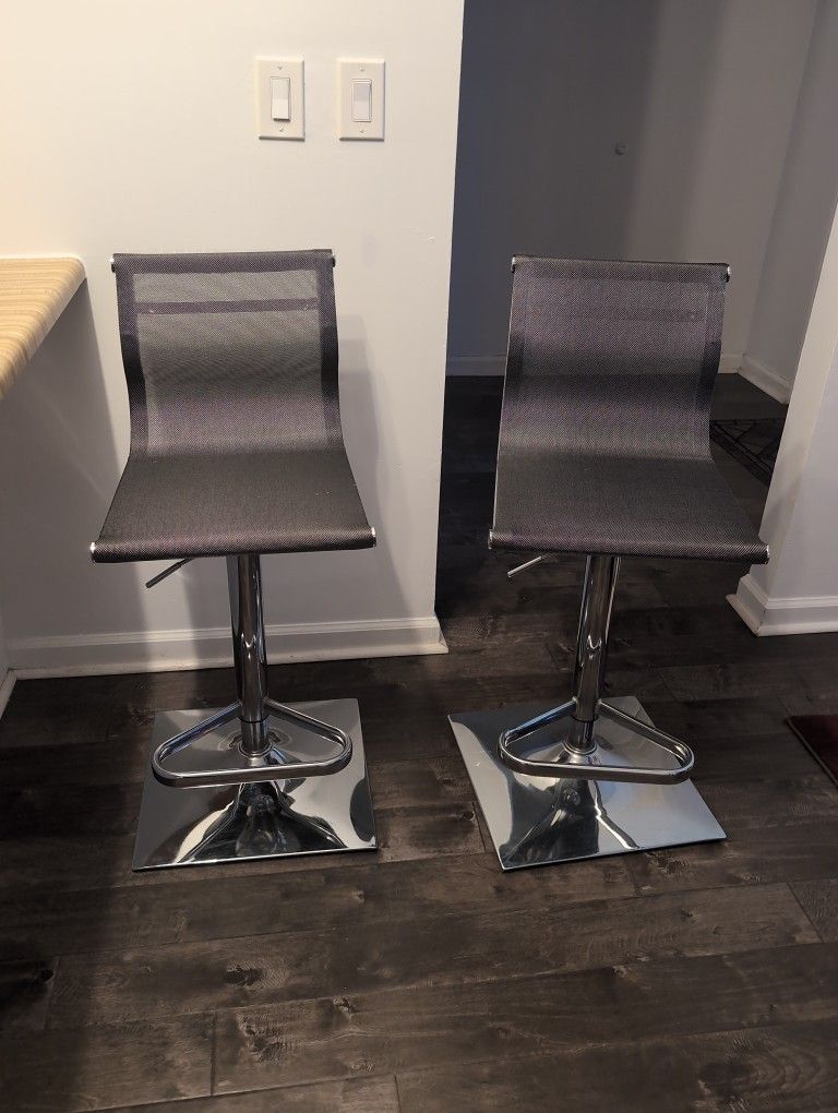 Bar Stools With Adjustable Height 