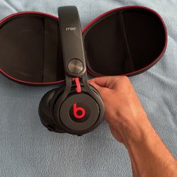 Beats Mixr Headphones (great condition) 