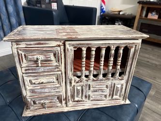 Jewelry case