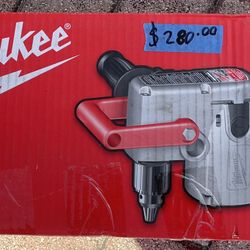 Milwaukee Hole Hawg Heavy-Duty Corded Drill (NEW) (1675-6)