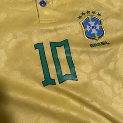  Brazil 2002 World Cup Yellow And Green football Shirt