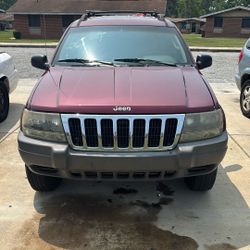 2002 Jeep Grand Cherokee – $1,500 OBO – LOTS of New Parts 
