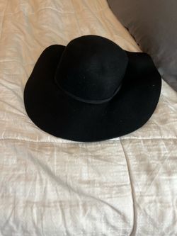 Beach hat
