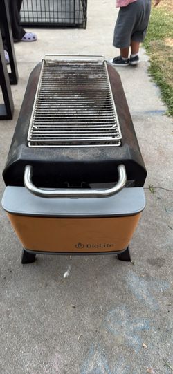 Biolite smokeless fire pit