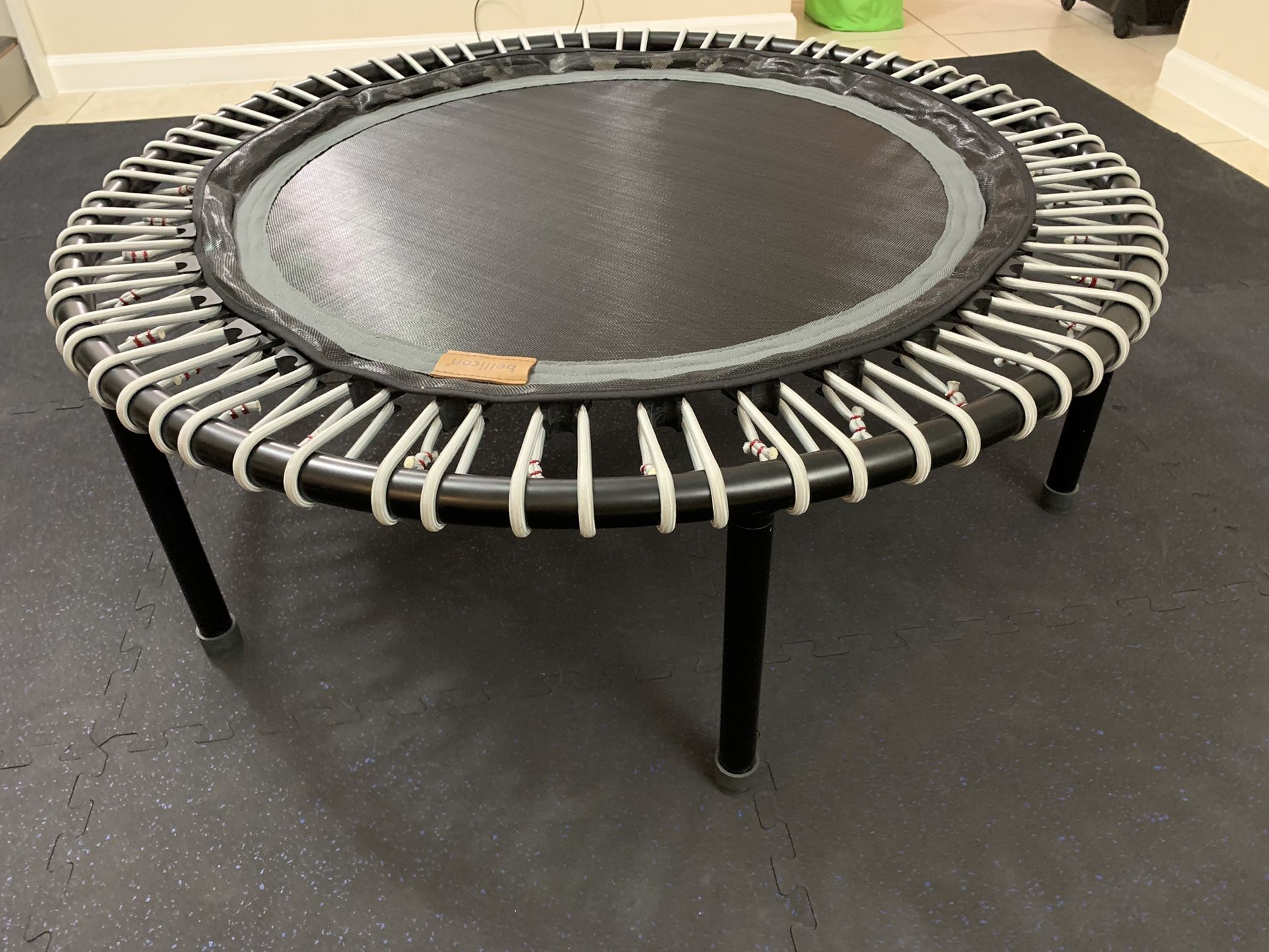 Mini Trampoline bellicon for Sale in Ind Crk Vlg, FL - OfferUp