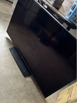 LG  TV 48”