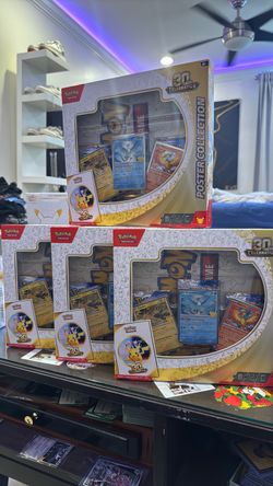 Pokémon 30th Celebration Poster Collection Box