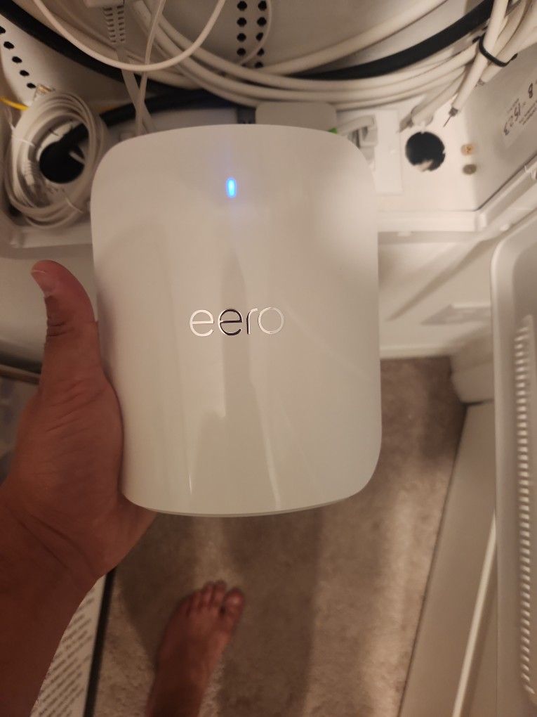3xEero PRO 7 Wifi Mesh System