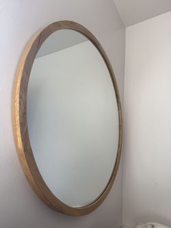 Round oak mirror