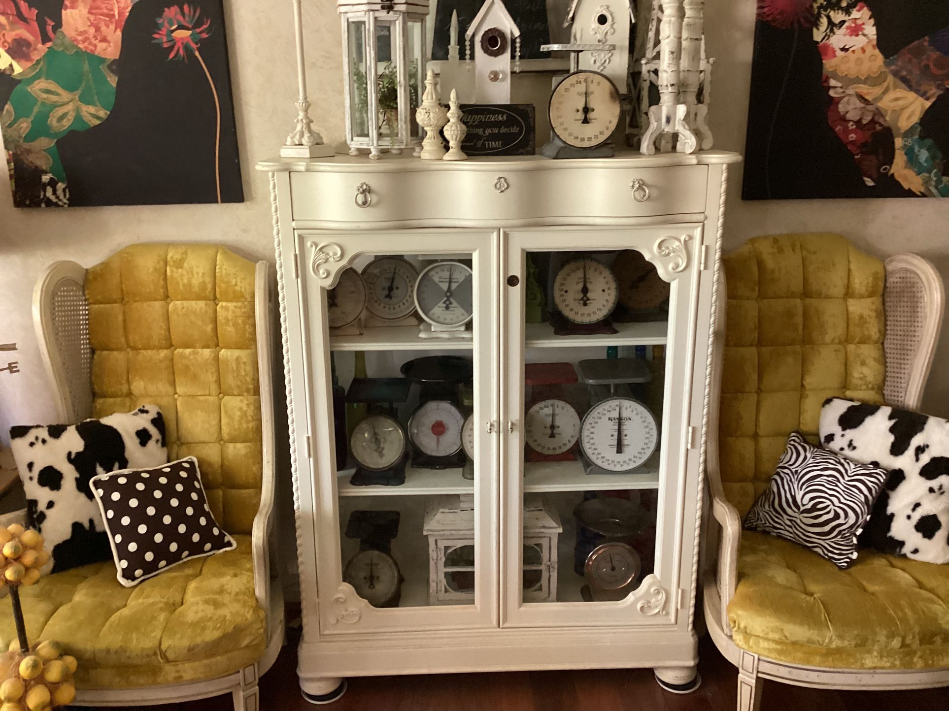 REDUCED…….Lexington Betsy Cameron Storybook Collection Armoire ( retired in 1999) beautiful 41.5 wide—18 deep—55 tall 1 drawer / 2 shelves ( HEAVY MU