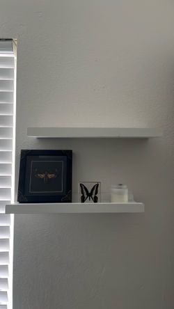 Wall shelves