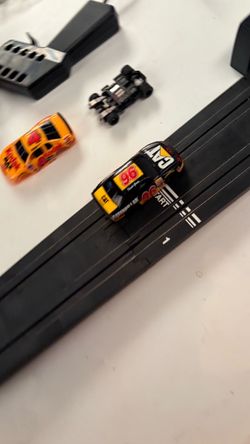 Tyco Talking NASCAR 1998 slot car track set excellent condition 100% complete