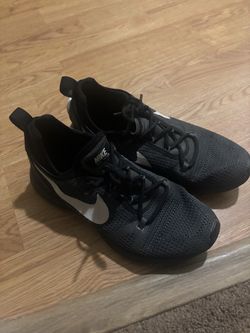 Nike Duel Racer Low-Top Sneakers