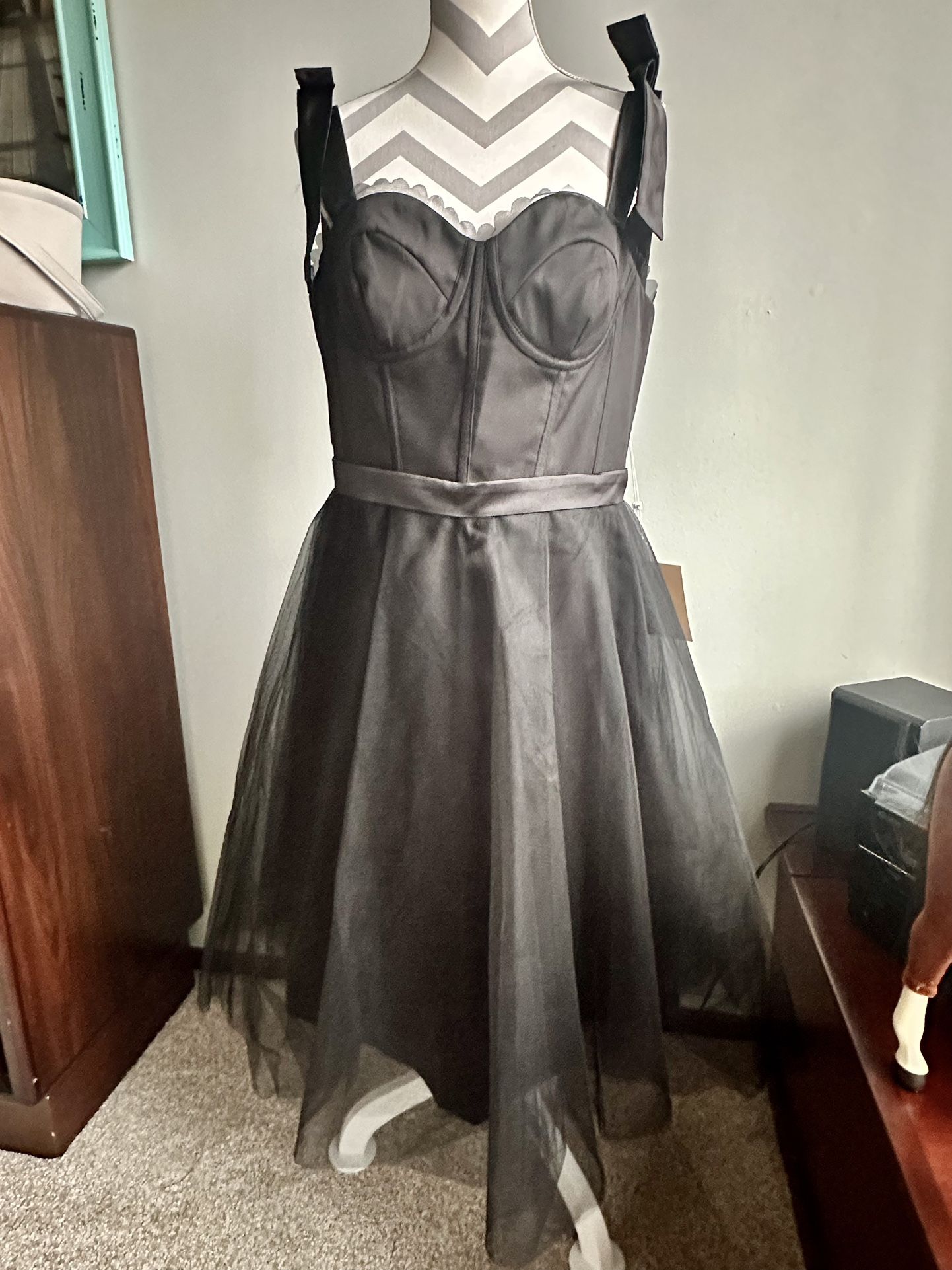 NWT Tulle Bridesmaid/Formal Dress by LanTing Bride, Size 12