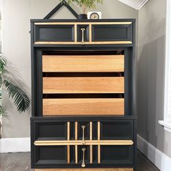 Chest of drawers black & wood
