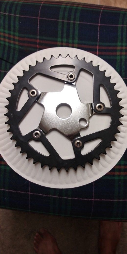 GT Bmx NOS Unstamped Spider And Chainring Complete