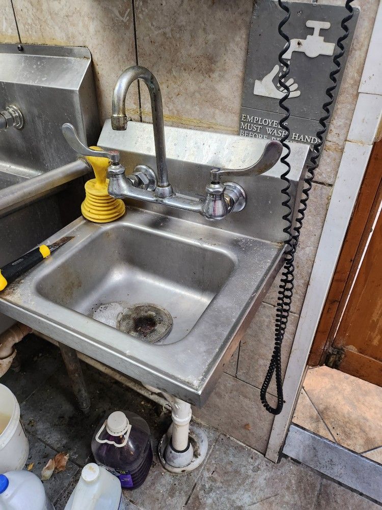 Restaurant Wall Mount Hand Sink Commercial Hand Wash Sink with Faucet
