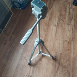Tripod For 📷 