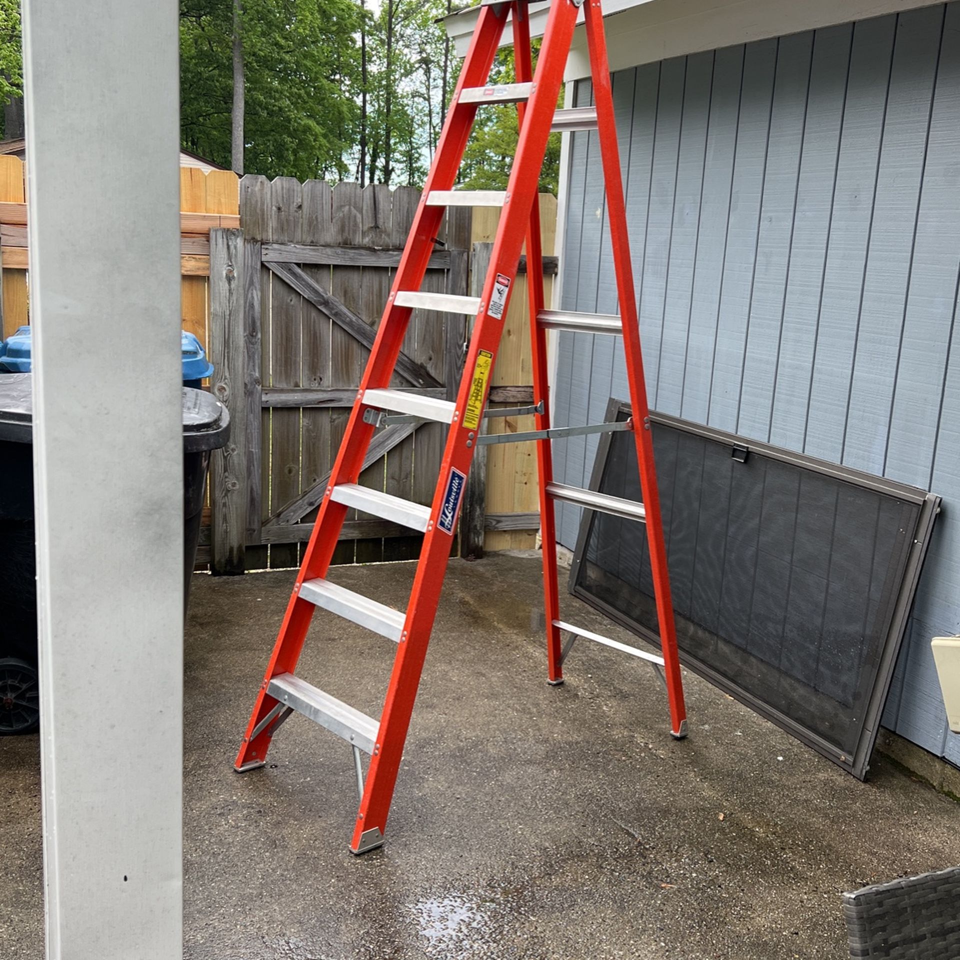 Louisville Ladder Fiberglass 8ft