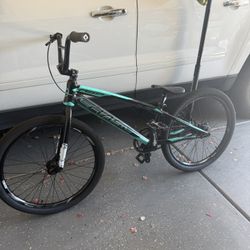 Chase Bikes Cruiser Pro+ BMX 