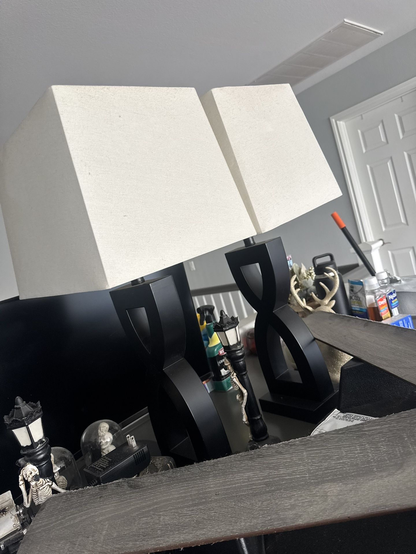 Couches For Free With Tables