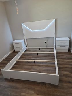 Cama Led queen con boxpring