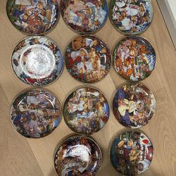 8 The Franklin Mint teddy bear special edition plates
