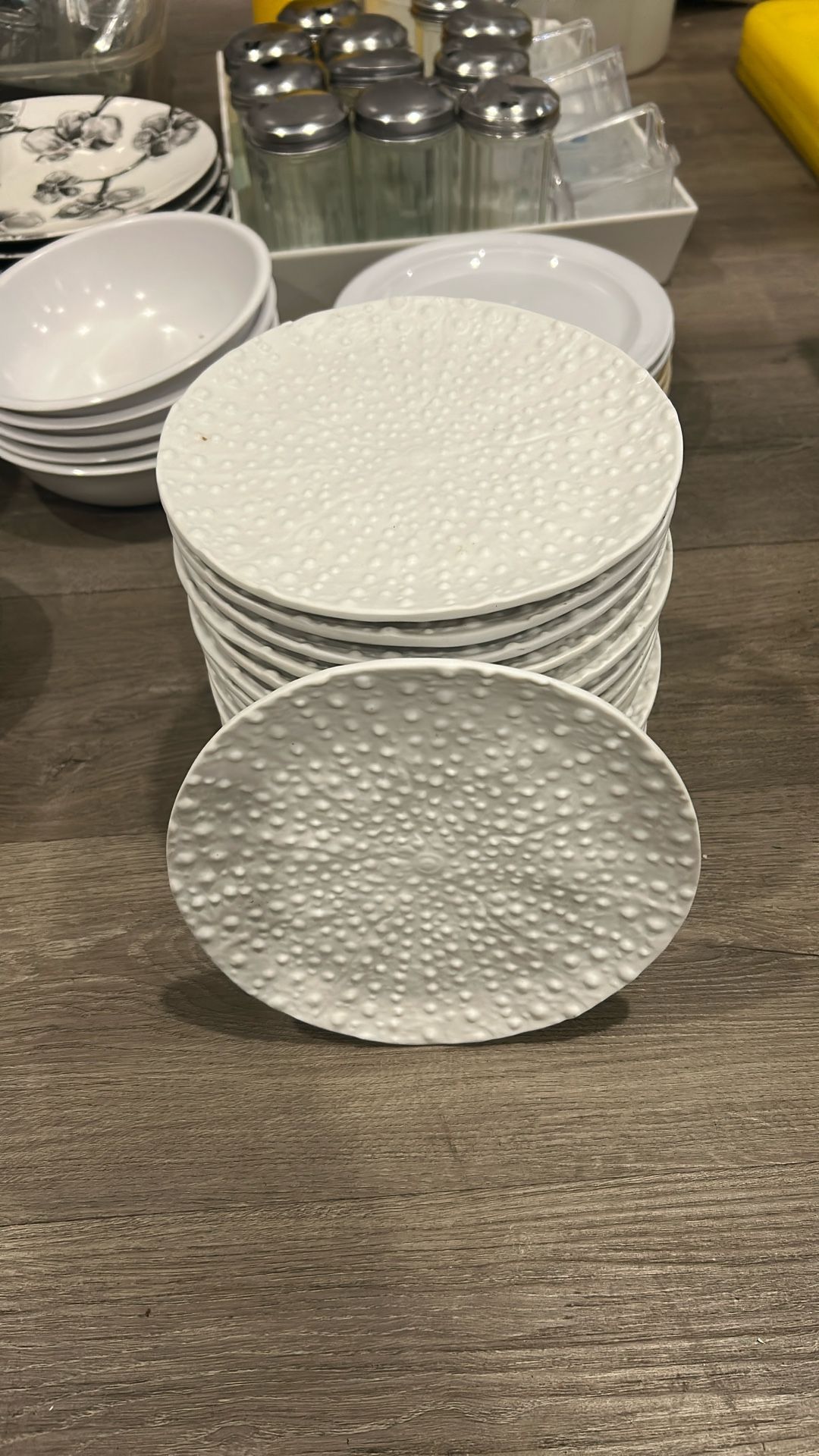 Plates 8 ‘ Made House