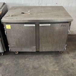 Refrigerator Continental 