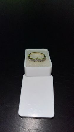 Gold Women’s Ring