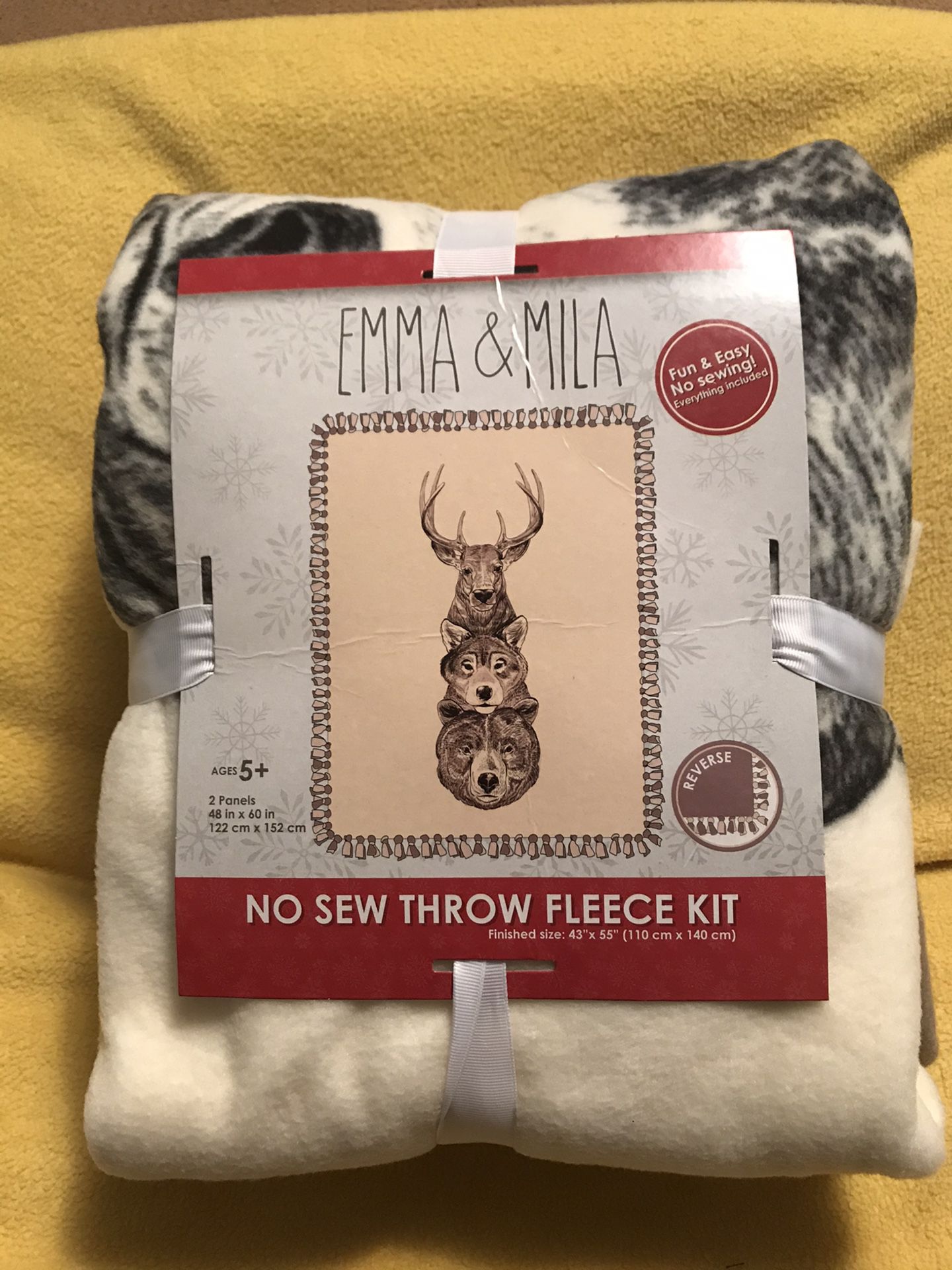 Emma and Mila Animal Print No Sew Throw Fleece Kit
