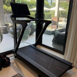 Peloton Tread (TR02) – Like New – Excellent Condition