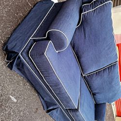Navy Blue Gorgeous Pull Out Couch Bed Free Delivery 