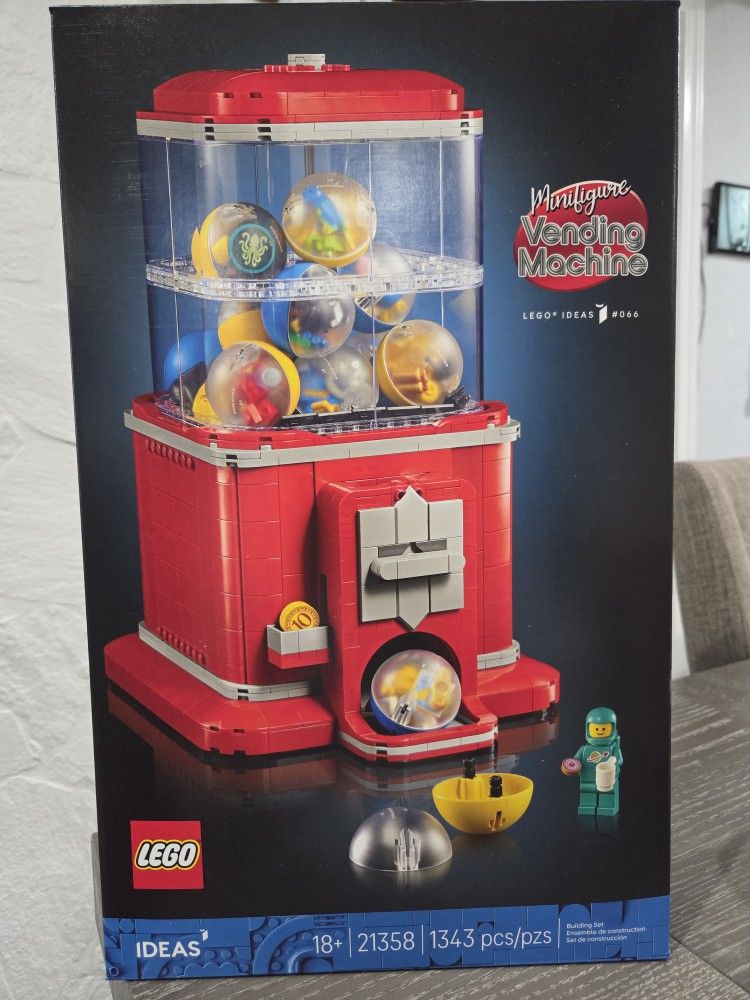 Lego Set 21358 Minifigure Vending Machine