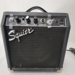 Fender Squier SP-10 Portable Electric Guitar Amplifier AMP Speaker 22 Watt

