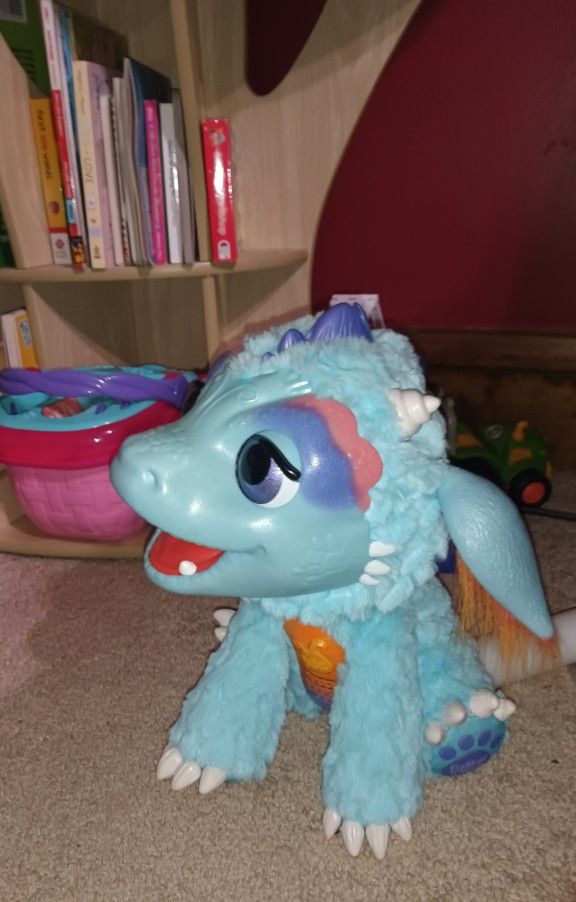 FurReal Friends Torch My Blazin Dragon Interactive Pet Lights Sounds