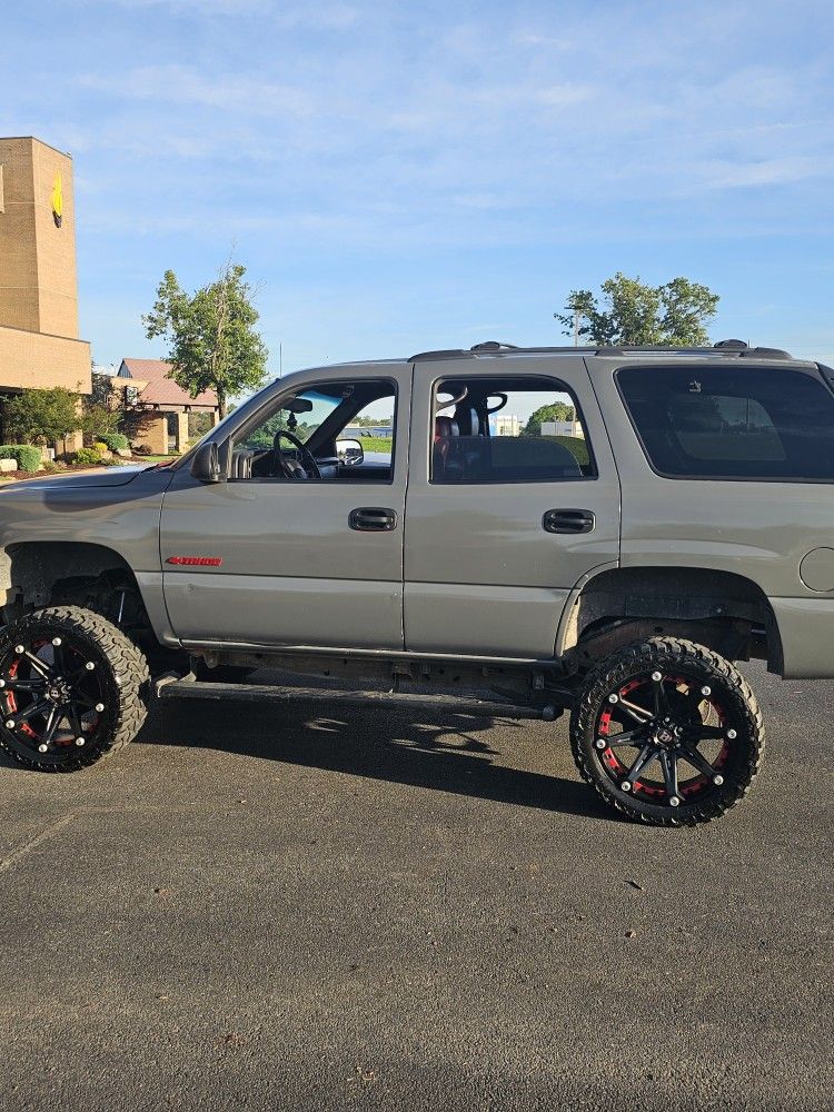2001 Chevrolet Tahoe