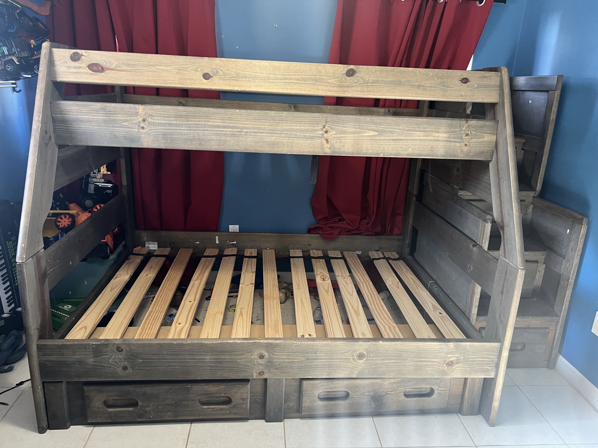 Twin/Full Step Bunk Bed