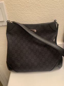 Black Gucci Hobo Purse