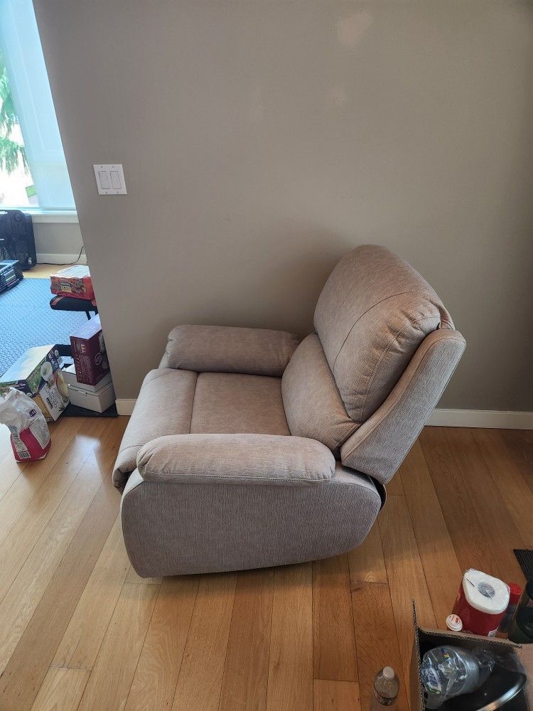 Manual Recliner Chair