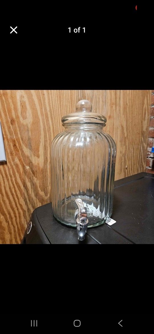 Glass Drink Dispenser 