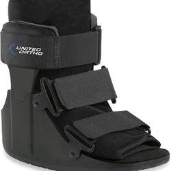 United Ortho USA14015 Short Cam Walker Fracture Boot