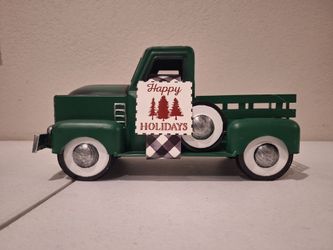 CLASSIC HOLIDAY OLD TRUCK