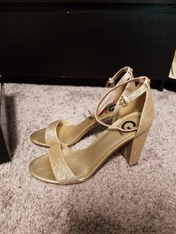 Women's Guess Glittered Gold Heels size 10