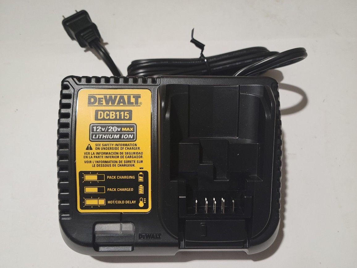 Dewalt DCB115 Battery Charger
