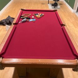 8ft Pool table 