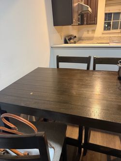 4 person Ashley furniture table