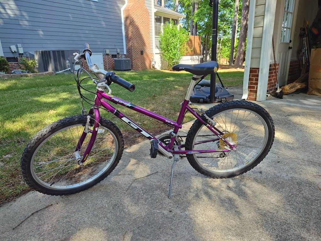 Girls 24" 21 Speed Bicycle